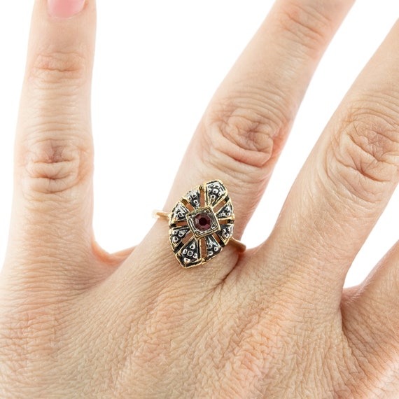 Vintage Ring Antique 18k Gold Ring Ruby Swarovski… - image 3