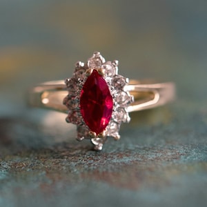 Vintage Ring Ruby and Clear Crystals 18kt Gold July Birthstone Antique Rings For Women Jewelry #R1314 - Never Worn - Limited Stock