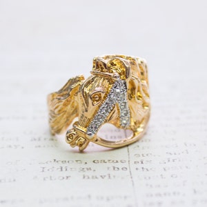 Vintage 1970s Horse Head Ring: 18k Gold Austrian Crystal Equestrian Jewelry