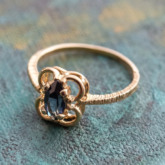 Vintage Ring Sapphire Austrian Crystal Ring 18k G… - image 2
