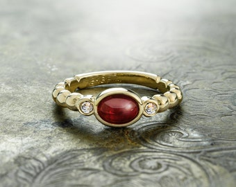 Vintage 18k Gold Plated Ruby Swarovski Crystal Ring - 1990s Jewelry