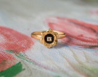 Vintage Flower Ring 18k Yellow Antique Gold Electroplated R763