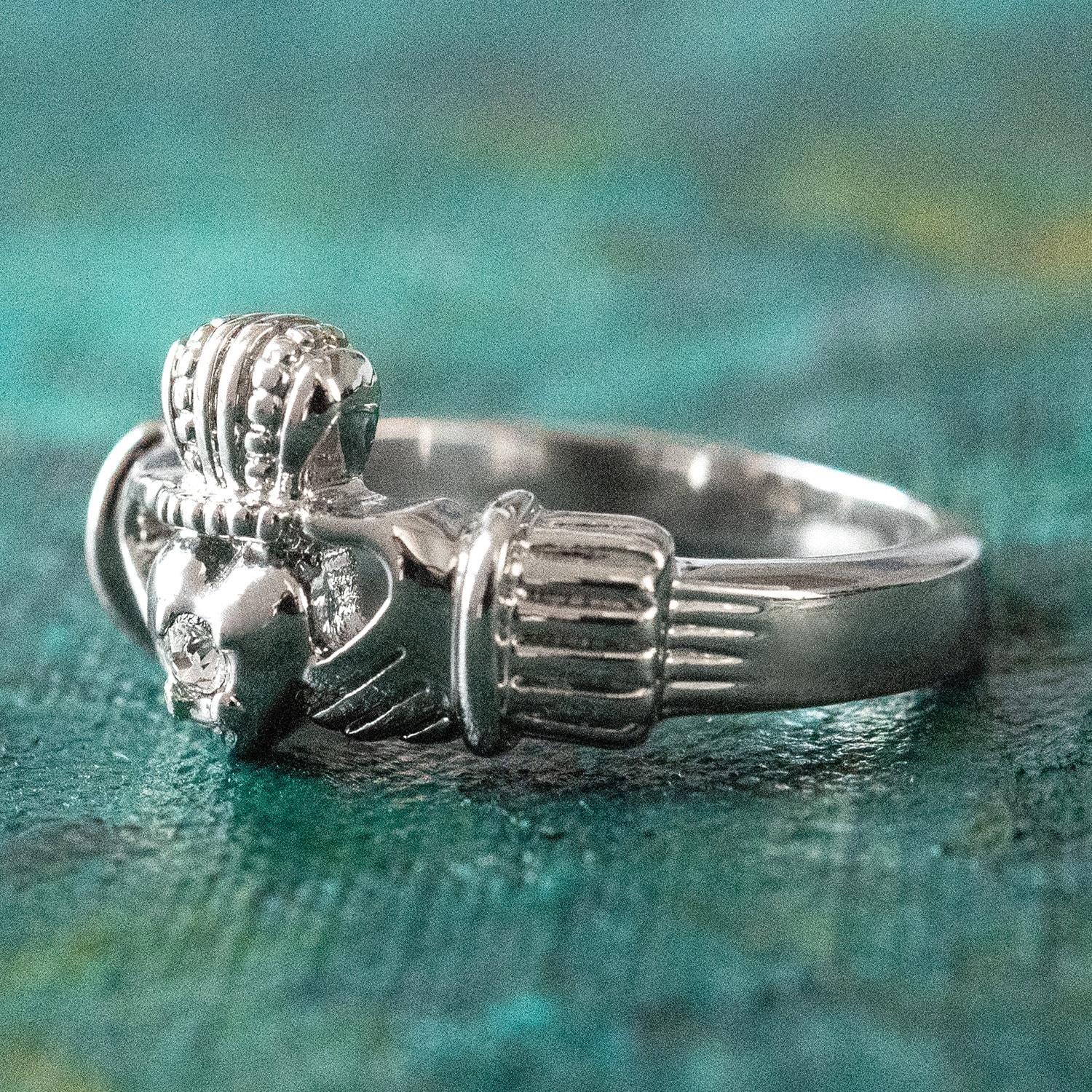 WEIRDO JEWELRY：PLAQUE RING (SV / K18) Black Spinel 18k Yellow Gold Over Sterling Silver Cross Ring