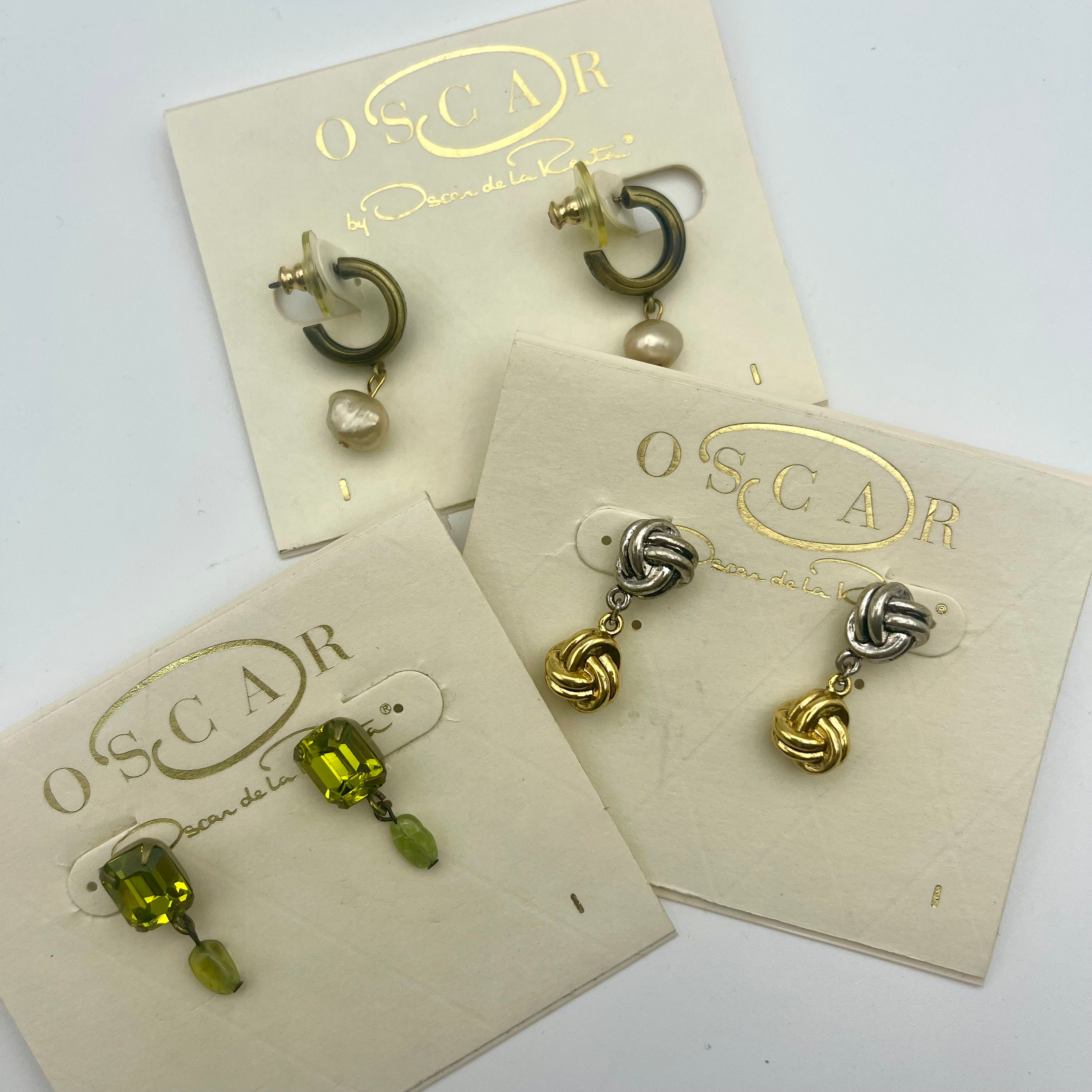 Boucles D'oreilles à Clipser Oscar De La Renta - Métal Plaqué Or Et Cristal - Neuf Sans Emballage