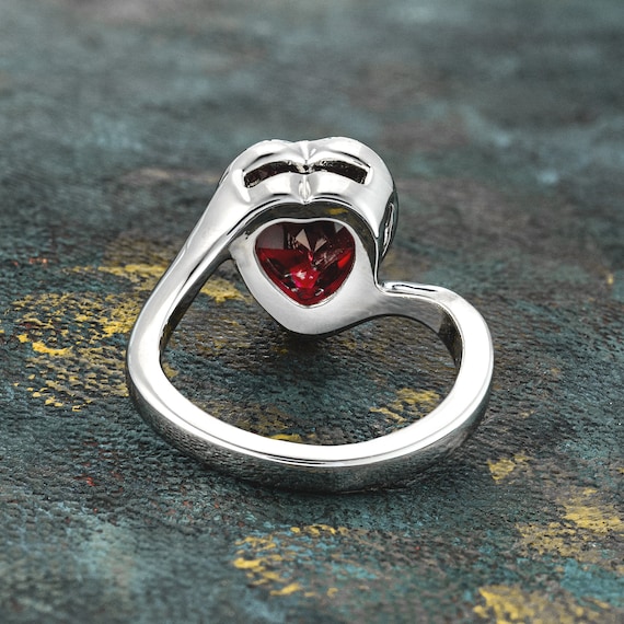 Anello swarovski con cuore new arrivals