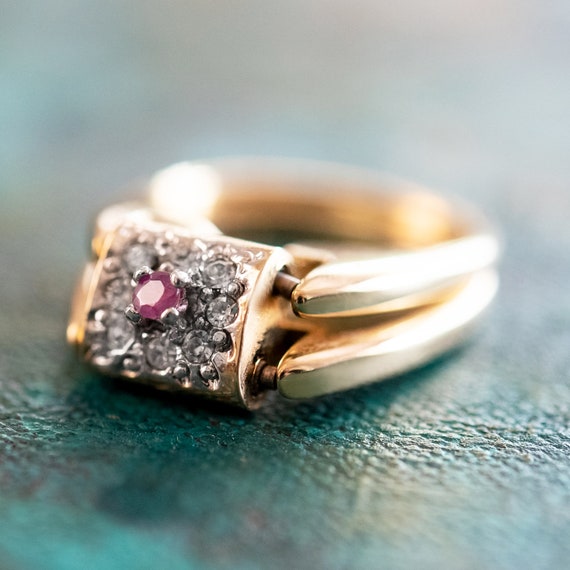 Vintage Women's 1970's Antique Genuine Ruby Ring … - image 3
