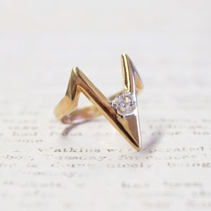 A Vintage 1980s Cubic Zirconia Ring V Shaped 18k Yellow Gold Electroplated MidCentury Modern Boho Womans Rings Jewelry April #R1093