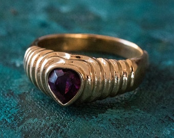 Vintage Womans Antique 1980's Amethyst Heart Ring Austrian Crystal 18k Gold Electroplate USA Handmade Jewelry February Birthstone Rings