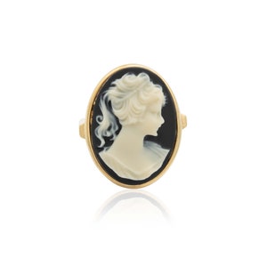 Vintage Cameo Ring: 18k Gold Electroplated, White Silhouette on Black