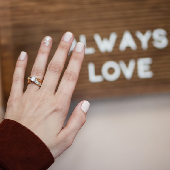 Vintage 18KT Gold Ruby Cubic Zirconia Ring: Solit… - image 6