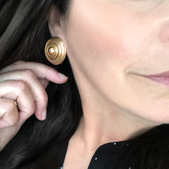 Oscar de la renta sale clip on earrings