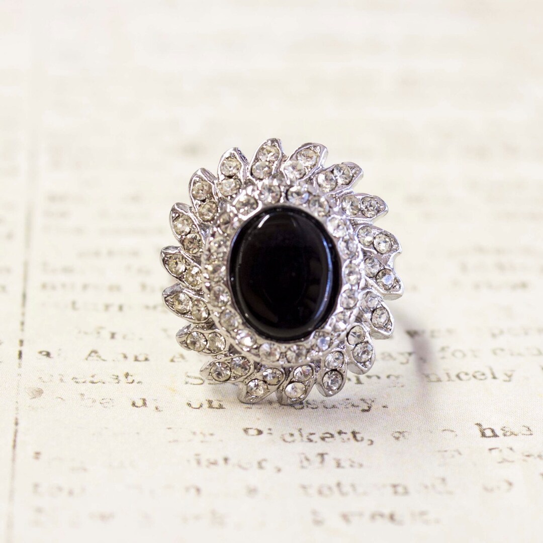 Vintage Ring Genuine Onyx Ring Clear Swarovski Crystals 18k Etsy UK