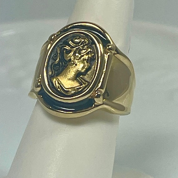 Vintage Cameo Ring: 18k Gold Electroplated, Hand-painted