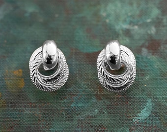 Vintage Oscar de la Renta Earrings Silver Tone  OSE-559-W