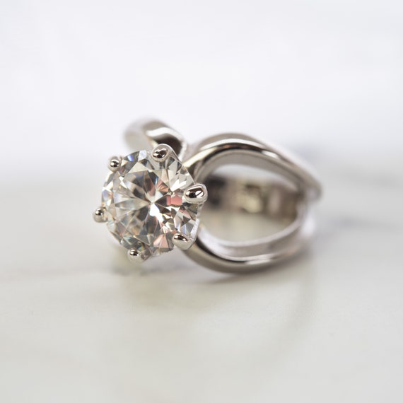 Women's Vintage 8 ct. Marquise Cut Cubic Grade AA… - image 5