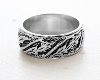 Vintage Ring Leaf Motif Band Ring 18k White Gold Silver