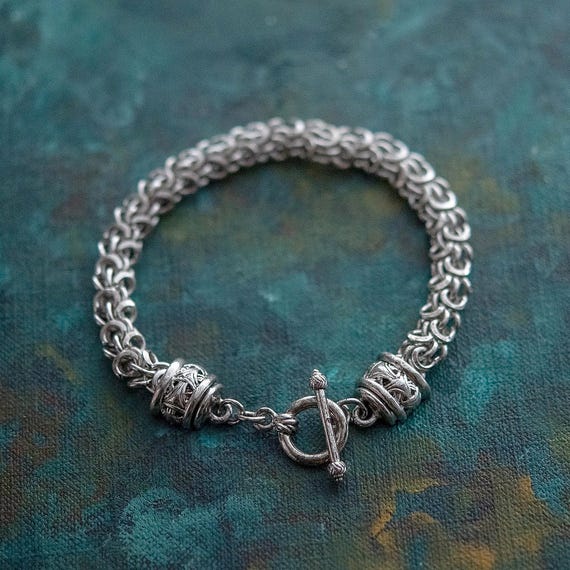 Vintage Oscar De La Renta White Gold Plated Womens Designer Jewelry Antique 8 Inch Link Bracelet Gifts for Women Layering Bracelets