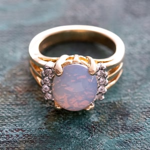 Vintage 1980s Jelly Opal Ring: 18k Gold, Swarovski Crystals