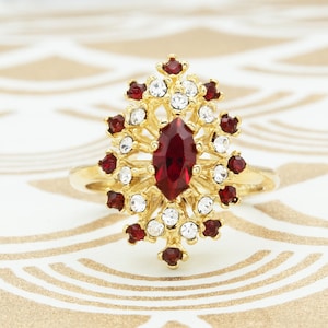 Vintage robijnrode cocktailring: 18k verguld Swarovski-kristal