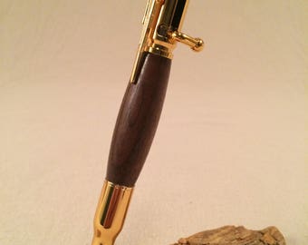 Hunter's Bolt Action Pen in Walnut