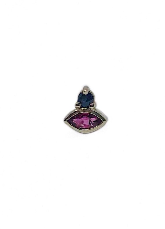 The Marqle Bezel Stud