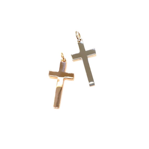 Classic Cross in 14k Gold