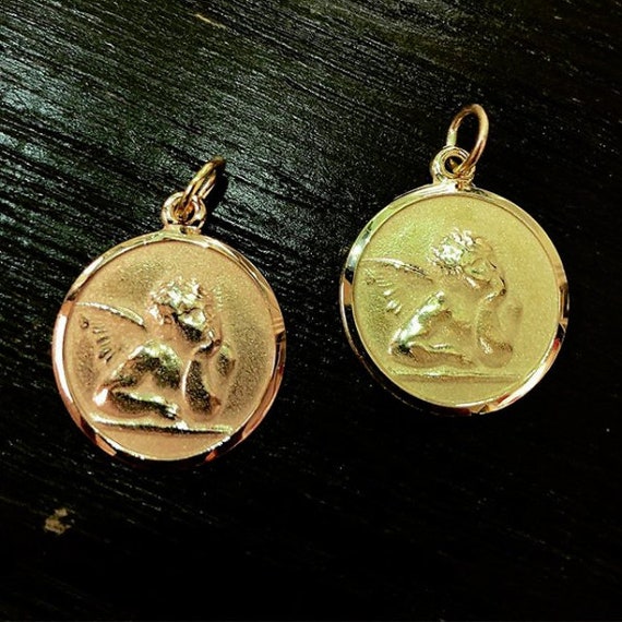 Angel Medallion in 14K Gold
