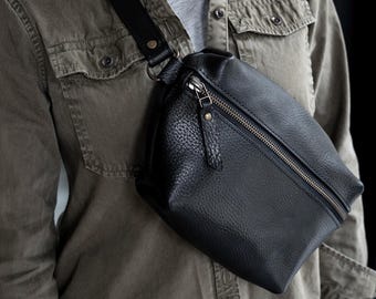Leather Waist/Sling Pack: Milled Black
