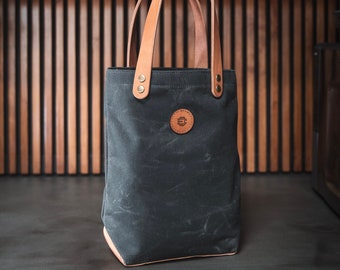 Wine Bottle Tote: Waxed Canvas & Leather