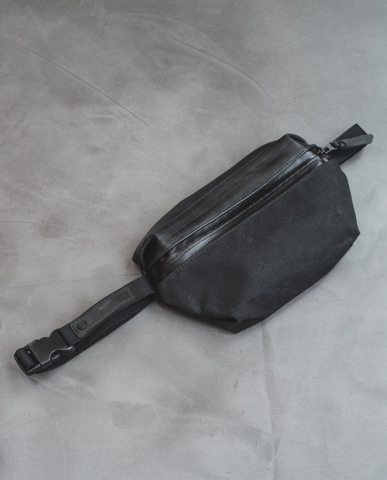Waist Pack: Waxed canvas and inner tube Black