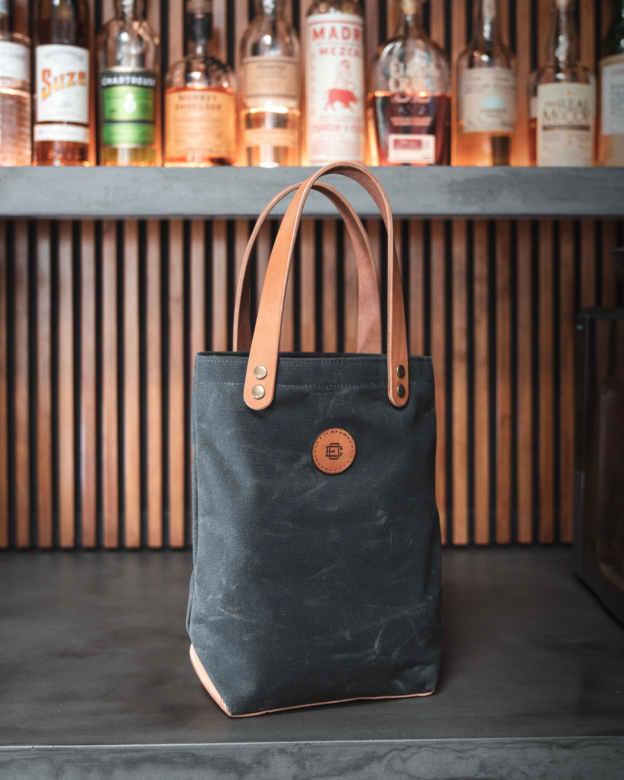 Wine Bottle Tote: Waxed Canvas & Leather