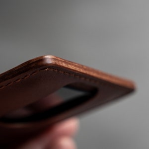 Leather Vertical Slim Wallet Brown image 3