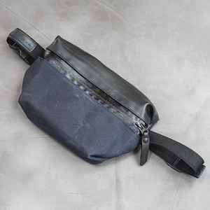 Waist Pack: Waxed canvas and inner tube Navy
