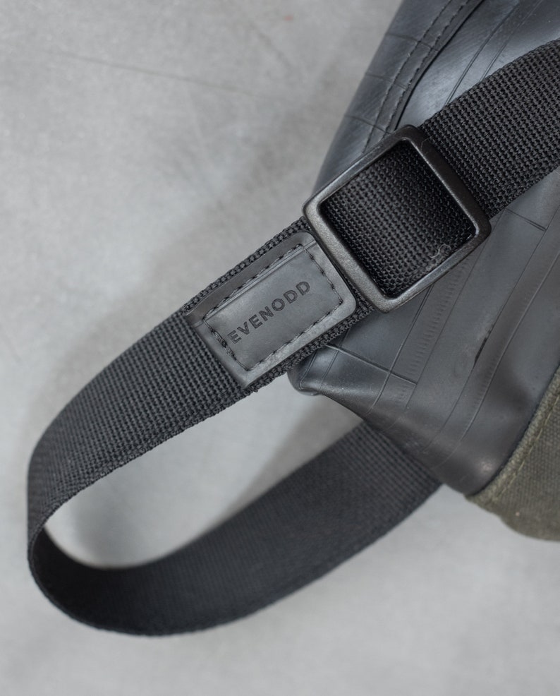 Waist Pack: Waxed canvas and inner tube image 7