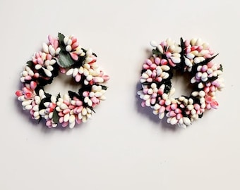 2 Country Primitive Cream & Pink  Pip Berry Taper Candle Rings 1.5"