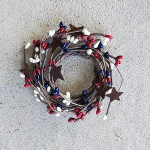 Country Primitive Patriotic Pip Berry Candle Ring 2&quot; Red White Blue Mini Wreath