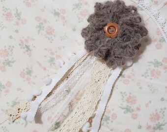 BROWN Morikei Morigirl Rustic Crochet Handmade Multicolor Flower hairclip and brooch
