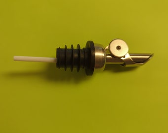 Stainless Steel Pourer