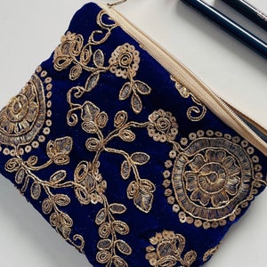 Gold Embroidered Velvet Pouch Clutch Bag Coin Purse