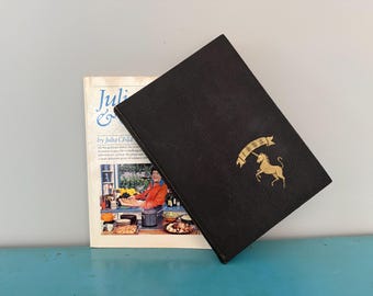 Smith College Yearbook 1932 Julia Child & Company Cookbook Grass, Cops Alfred A. Knopf NY 1980 Paperback