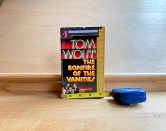 The Bonfire of the Vanities Tom Wolfe Paperback  1988
