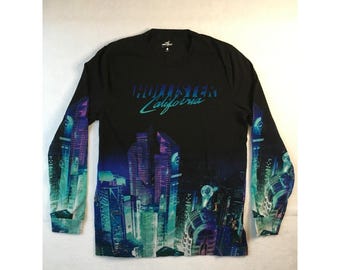 Hollister California Mens Black Long Sleeve Graphic Shirt Cityscape Print S
