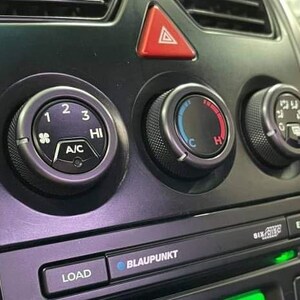 thumbnail image 2 of 2004-2006 Pontiac GTO Power Window Switch – Gray Console – NEW (Holden) 2 of 4