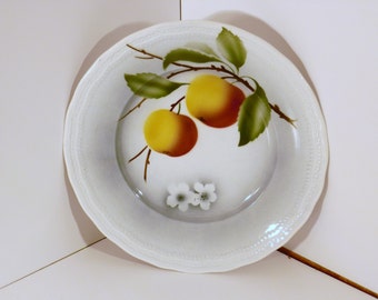 Libertas Prussia 2815S Apple and White flower plate