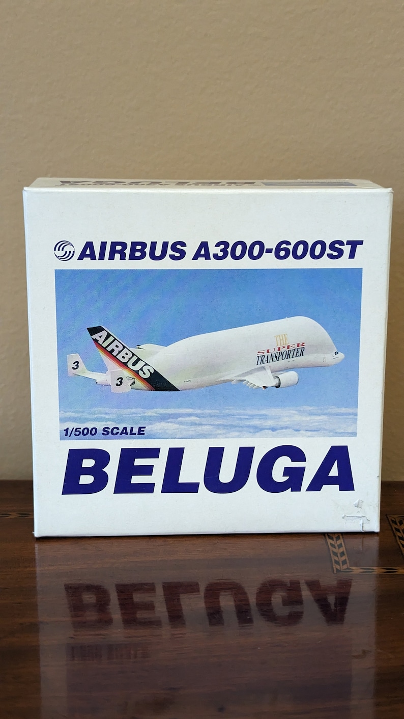 Herpa Airbus A300-600ST Beluga model plane 1:500 image 1