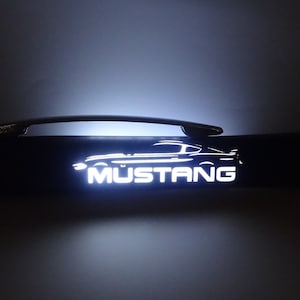 NEW Lighted Mustang ink pen !