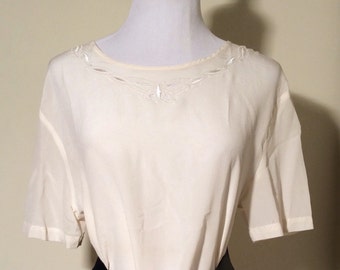 Vintage 1990s Delicate White Silk Short Sleeved Blouse with Butterfly Detail by Bogari
