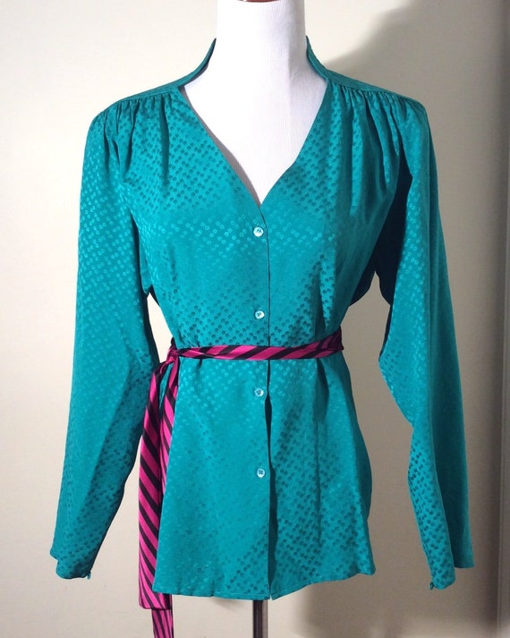 Vintage Early 1980s Teal Green Silk V Neck Blouse… - image 1