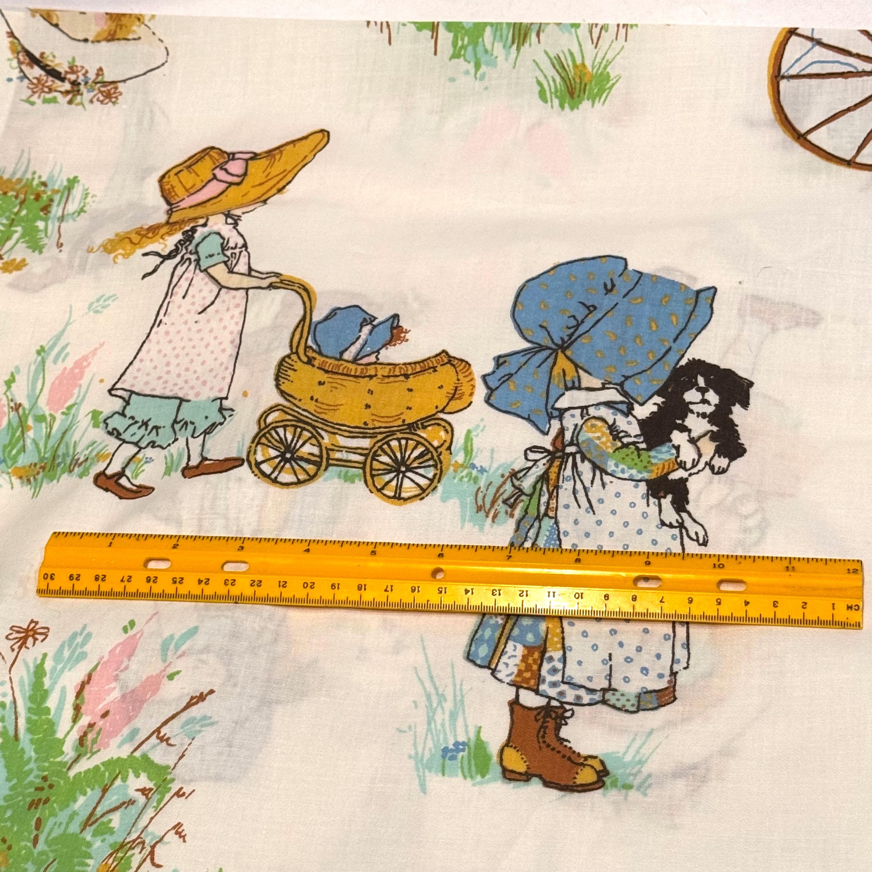 ホリーホビー　ヴィンテージ　カーテン Vintage 1970s Holly Hobbie RARE Set of 2 Exquisite Curtain Panels
