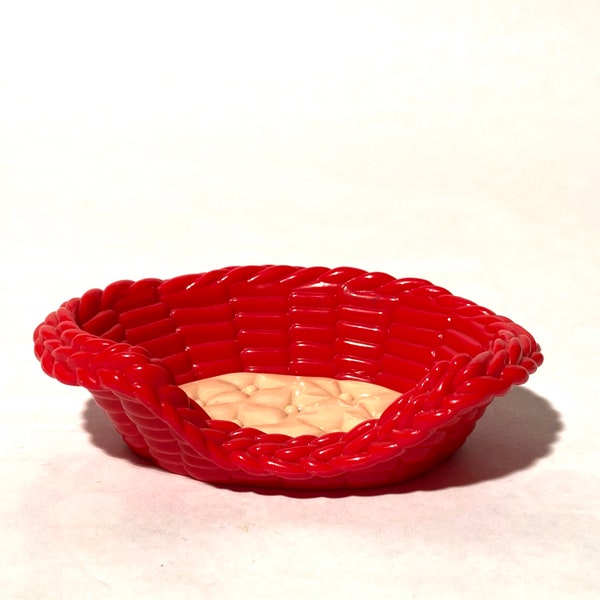 Vintage 1990s 11.5"/30 cmFashion Doll 1:6 Scale Miniature Red and BeigePlastic Wicker Dog Pet Bed/Dollhouse Miniature